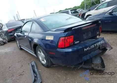 2002 Ford Mustang z USA, uszkodzony, nr VIN 1FAFP404X2F230098